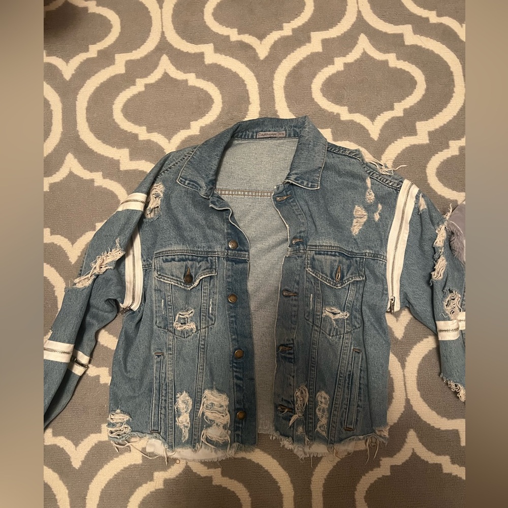 LF CARMAR DENIM zipper jean jacket.